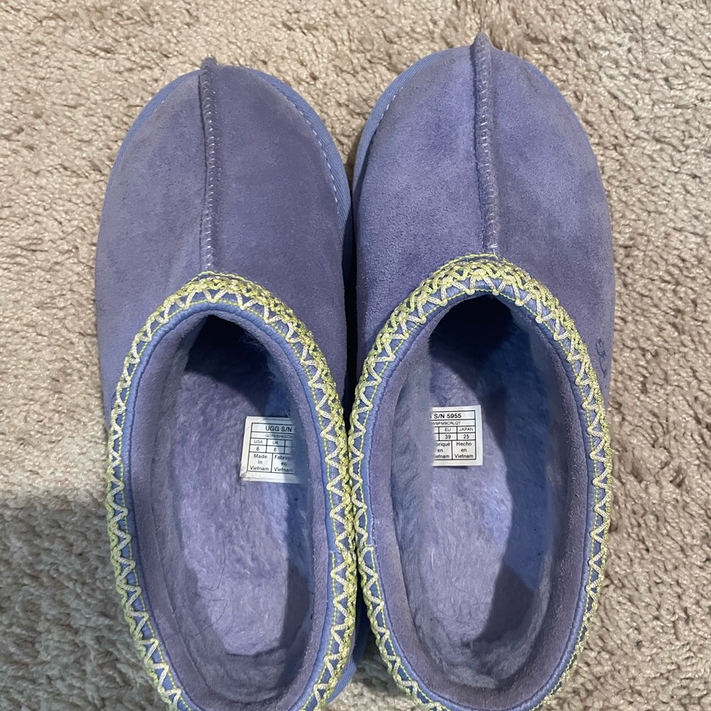 Ugg Tasman lilac size 38